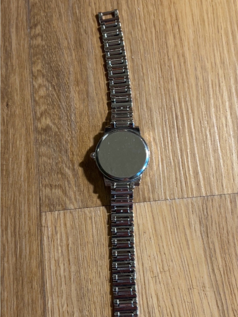 Silver Crystal Accent Women's Wristwatch - Picture 3 of 4